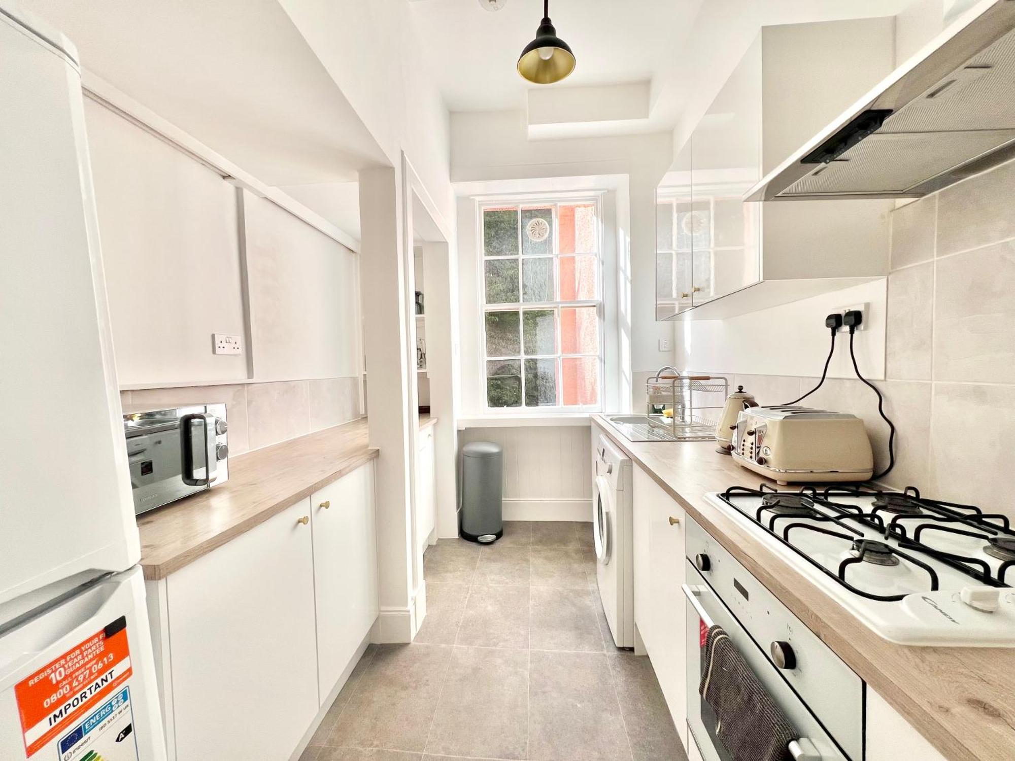 Bright Old Town City Centre Apartment Edinburgh Exterior photo