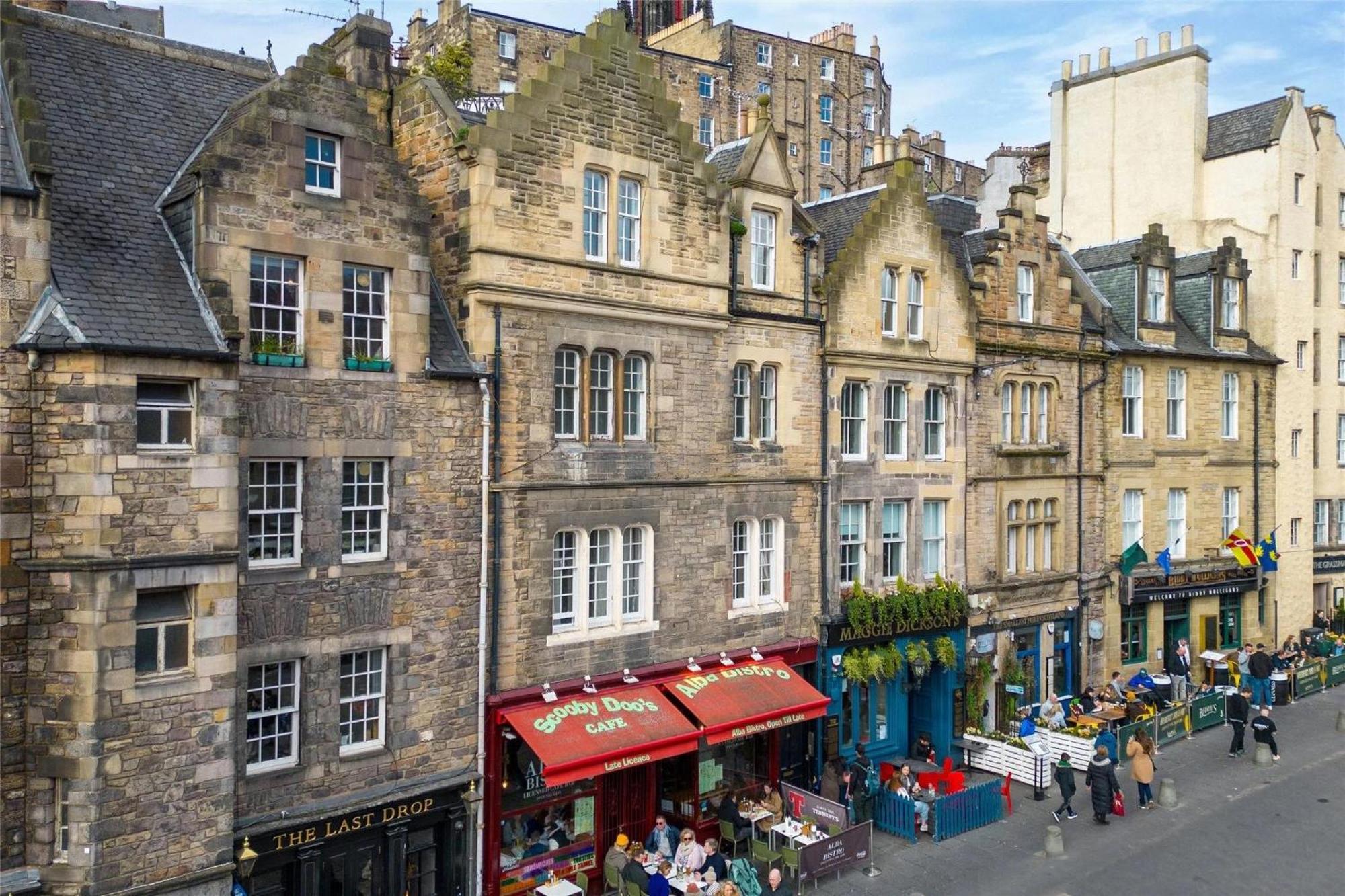 Bright Old Town City Centre Apartment Edinburgh Exterior photo